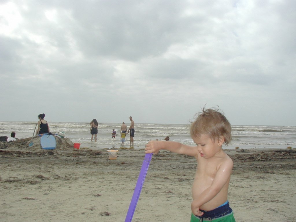 2004/05(May)/Port_Aransas/1024x768_2004-05-29-PortAransas-4-Sachin-Kiffin-Chance-Doug-Dax-Travis.JPG