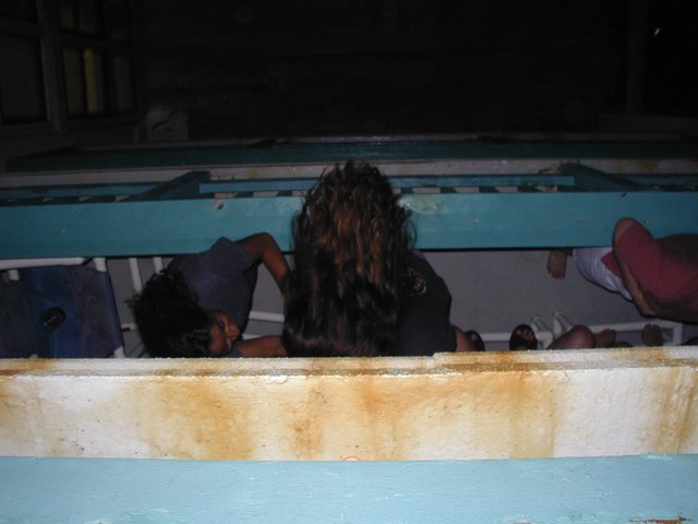 2004-05-30-PortAransas-3-Kiffin-hair.JPG