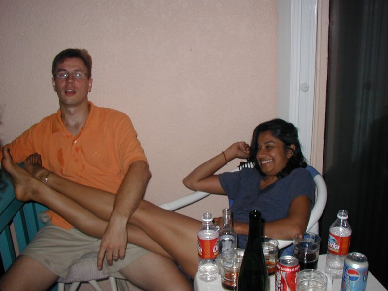 2004-05-30-PortAransas-7-Ben-Kavita.JPG
