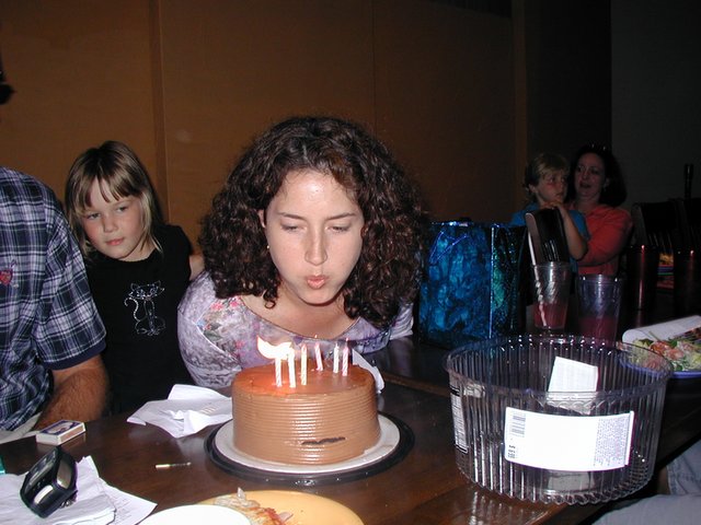2004-05-24-Suzi-Bday-03-Brittney.JPG