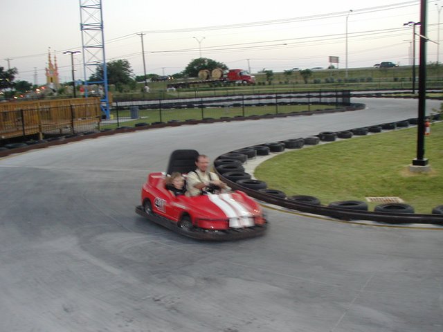 2004-05-24-Suzi-Bday-09-racecar-Ren-Brittney.JPG