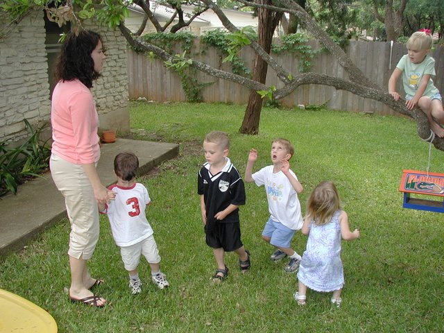 2004/05(May)/Zane-Errett-Bday/2004-05-15-Zane-Errett-Bday-1-Suzi-Dax-Vale-Chance-Kyla.JPG