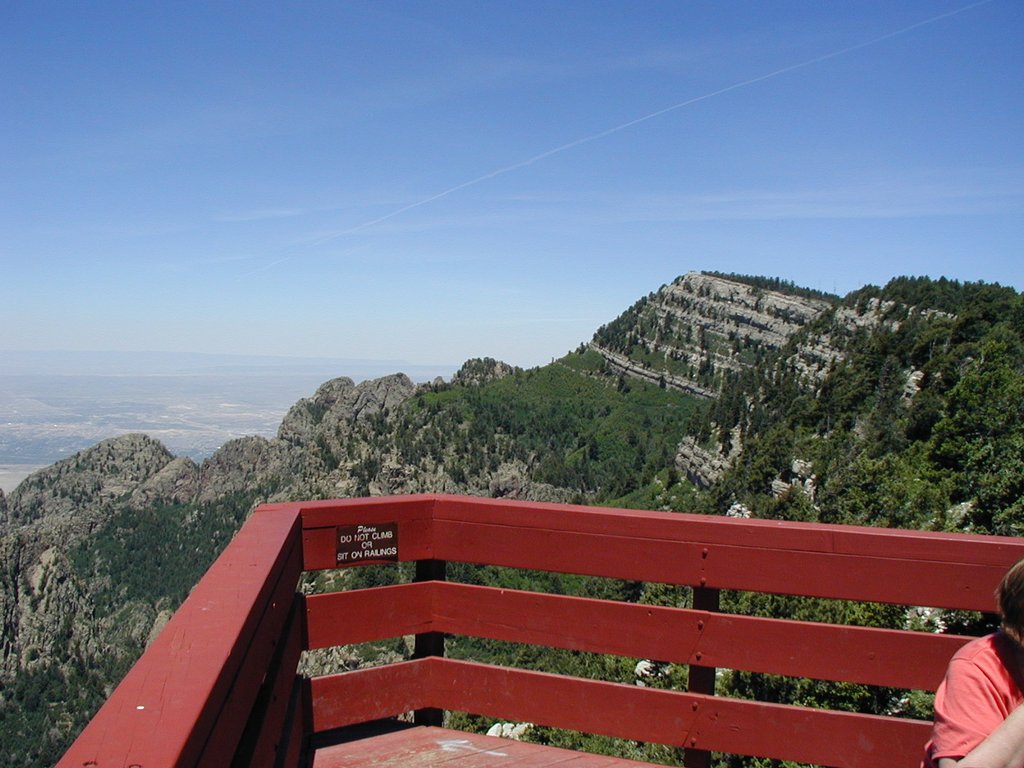 2004/06(June)/Jaymee-Steve-Wedding/01(Sandia-Peak)/1024x768_2004-06-13-Sandia-Peak-25.JPG