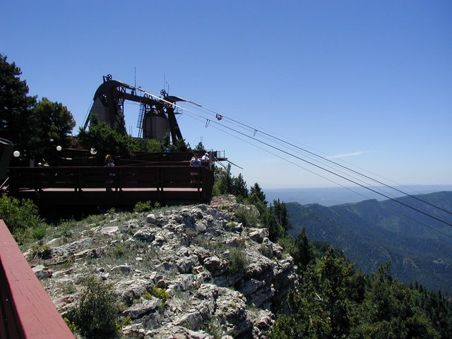 2004/06(June)/Jaymee-Steve-Wedding/01(Sandia-Peak)/640x480_2004-06-13-Sandia-Peak-21.JPG