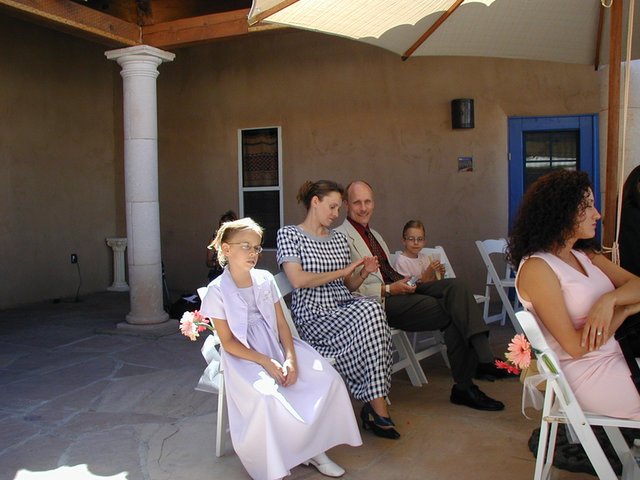 2004-06-12-Jaymee-Steve-Wedding-13-Dan-Lisa-girls.JPG