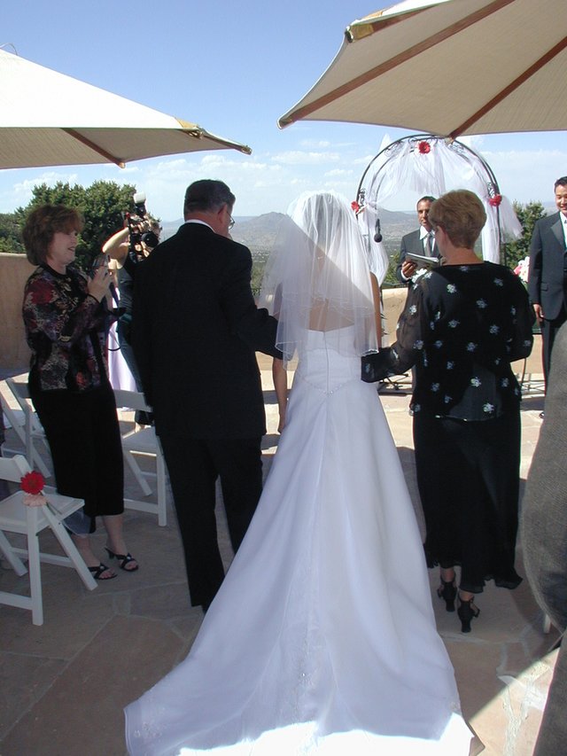 2004-06-12-Jaymee-Steve-Wedding-21-Marci-Ron.JPG