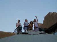 2004-06-12-Jaymee-Steve-Wedding-71-girls-playing.JPG