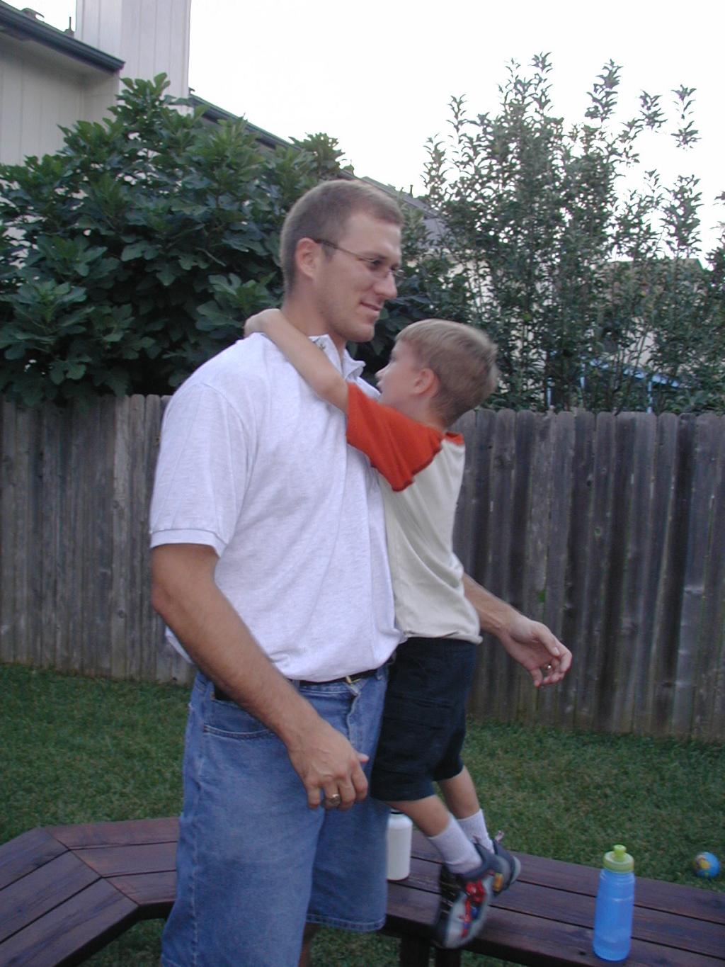 2004/07(July)/Cousins-sleepover/1024x768_2004-07-23-cousins-sleepover-2-Travis-Chance.JPG