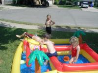 2004-07-24-cousins-sleepover-2-pool-Chance-Dax-Vale-Kyla.JPG
