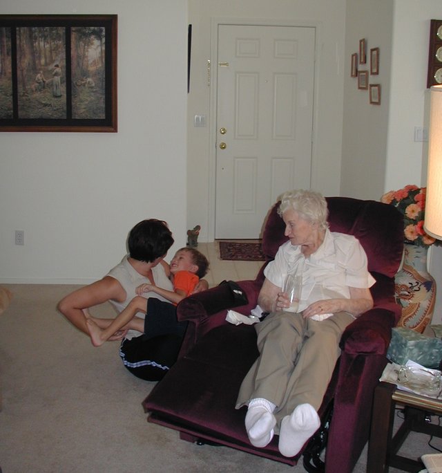 2004-07-09-Las-Vegas-1-Chance-Nana.JPG