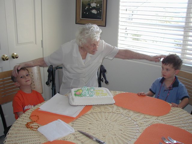 2004-07-09-Las-Vegas-3-Chance-Nana-Dax.JPG
