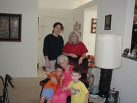 2004-07-07-Las-Vegas-03-Suzi-Chance-Nana-Grammy-Dax.JPG