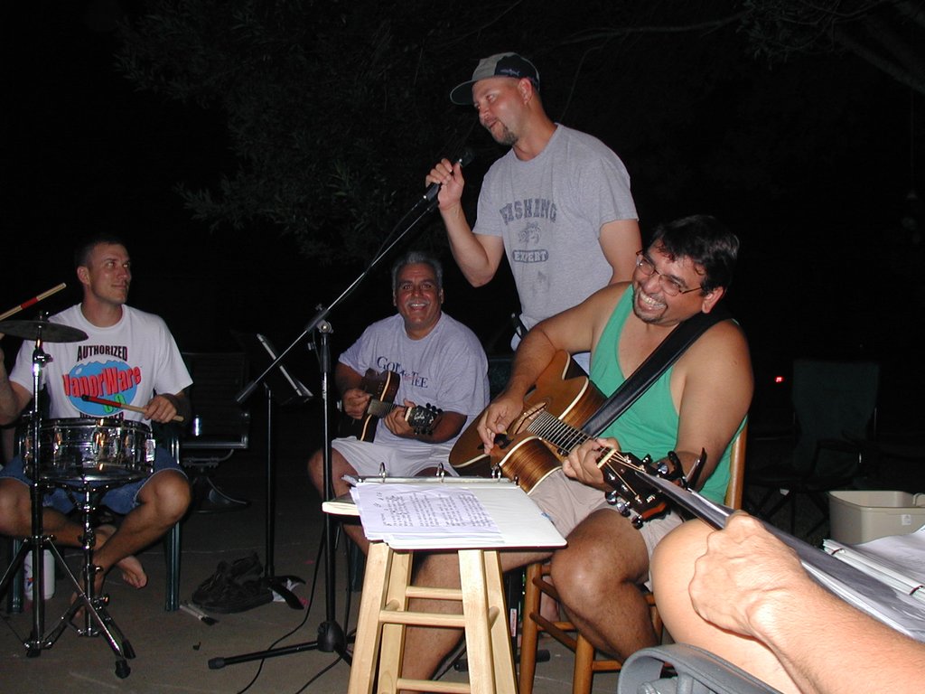 2004/07(July)/Neighboorhood-Jam-Session/1024x768_2004-07-03-Neighboorhood-Jam-Session-4-Travis-John-Chris-George.JPG