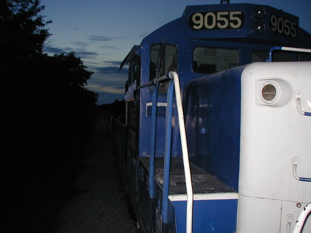 2004/07(July)/PNO-RR-Flyer/1024x768_2004-07-24-PNO-10-RoundRock-Flyer-Train.JPG