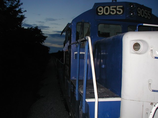 2004/07(July)/PNO-RR-Flyer/640x480_2004-07-24-PNO-10-RoundRock-Flyer-Train.JPG