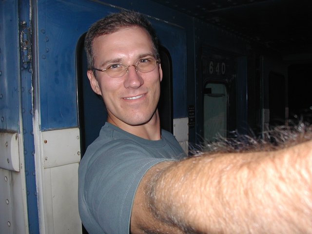 2004/07(July)/PNO-RR-Flyer/640x480_2004-07-24-PNO-13-RoundRock-Flyer-Train-Travis.JPG