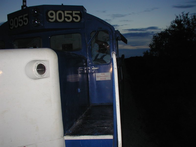 2004/07(July)/PNO-RR-Flyer/800x600_2004-07-24-PNO-08-RoundRock-Flyer-Train.JPG