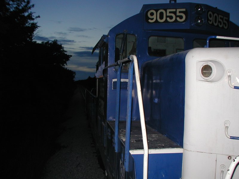 2004/07(July)/PNO-RR-Flyer/800x600_2004-07-24-PNO-10-RoundRock-Flyer-Train.JPG
