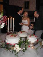 2004-07-02-Shane-Jaynelle-Wedding-16-cake.JPG
