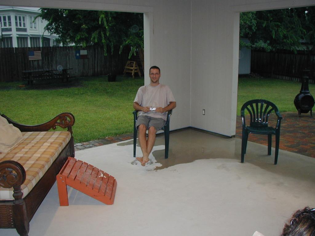 2004/07(July)/Troy-Syndia-Patio/1024x768_2004-07-25-Troy-Syndia-Deisinger-home-6.JPG