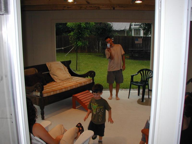 2004/07(July)/Troy-Syndia-Patio/2004-07-25-Troy-Syndia-Deisinger-home-1-Dax.JPG