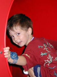 2004-08-14-Case-Bday-12-Dax.JPG