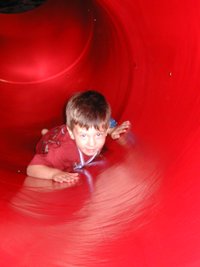 2004-08-14-Case-Bday-13-Dax-slide.JPG