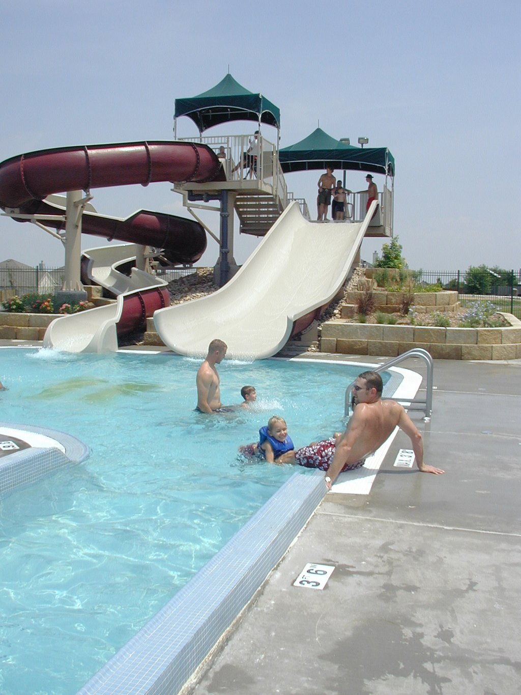 2004/08(August)/Misc/1024x768_2004-08-07-Pflugerville-Pool-2-Travis-Chance.JPG