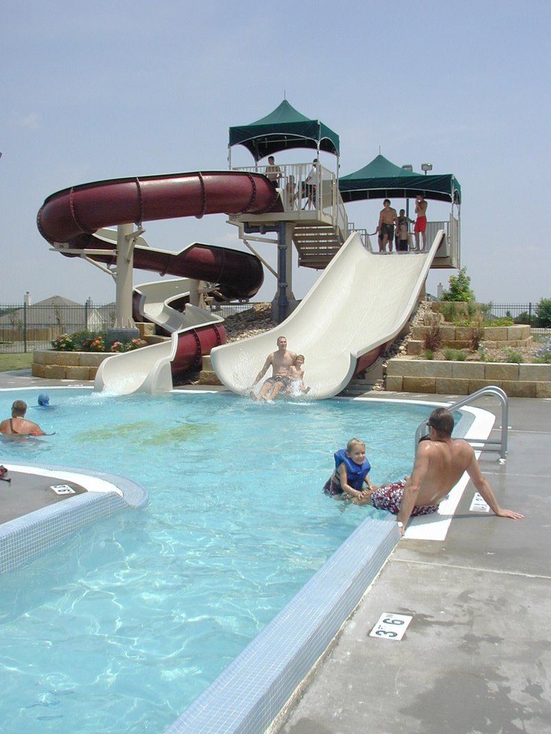 2004-08-07-Pflugerville-Pool-1-Travis-Chance-slide.JPG