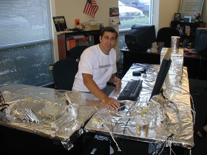 2004-08-15-Jim-Earl-Pants-Tin-Foil-Desk-5.JPG