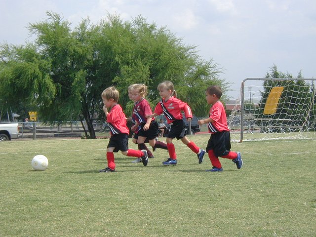 2004-09-11-Soccer-08-Chance-Tori.JPG