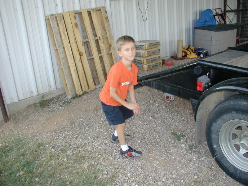 2004/09(September)/Mike-and-Carla-Farm/2004-09-03-Mike-and-Carla-1-Chance.JPG