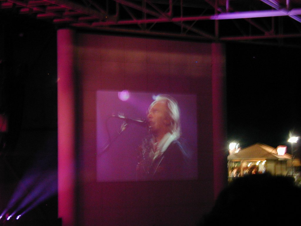 2004/09(September)/PNO-Sting/1024x768_2004-09-17-PNO-Sting-05.JPG