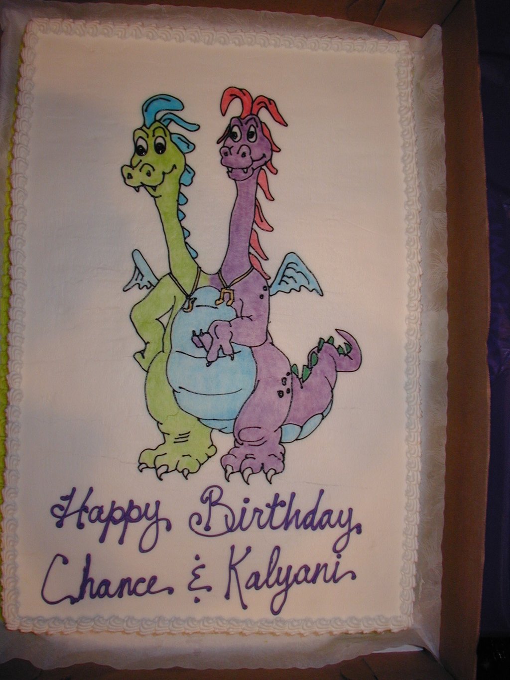 2004/10(October)/Chance-Kalyani-5th-Bday/2004-10-02-Chance-Kalyani-5th-bday-01-DragonTales-Cake.JPG