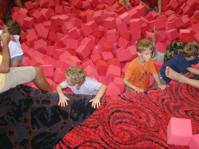 2004/10(October)/Chance-Kalyani-5th-Bday/640x480_2004-10-02-Chance-Kalyani-5th-bday-16-lava-pit-Vale.JPG