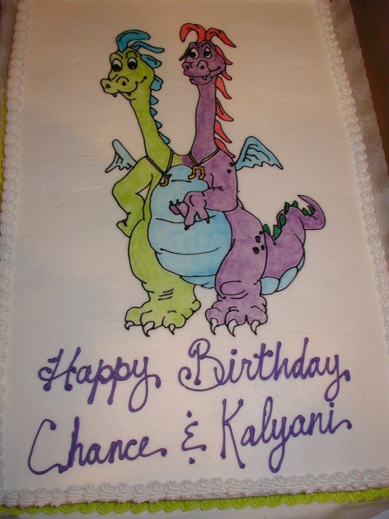 2004-10-02-Chance-Kalyani-5th-bday-02-DragonTales-Cake.JPG
