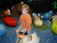 2004-10-02-Chance-Kalyani-5th-bday-03.JPG