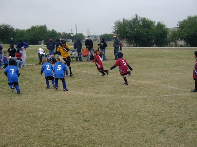 2004/10(October)/Chance-Soccer/640x480_2004-11-13-Chance-Soccer-last-game-4.JPG
