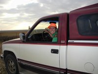 2004-10-26-Pheasant-Hunting-1-Rose.JPG