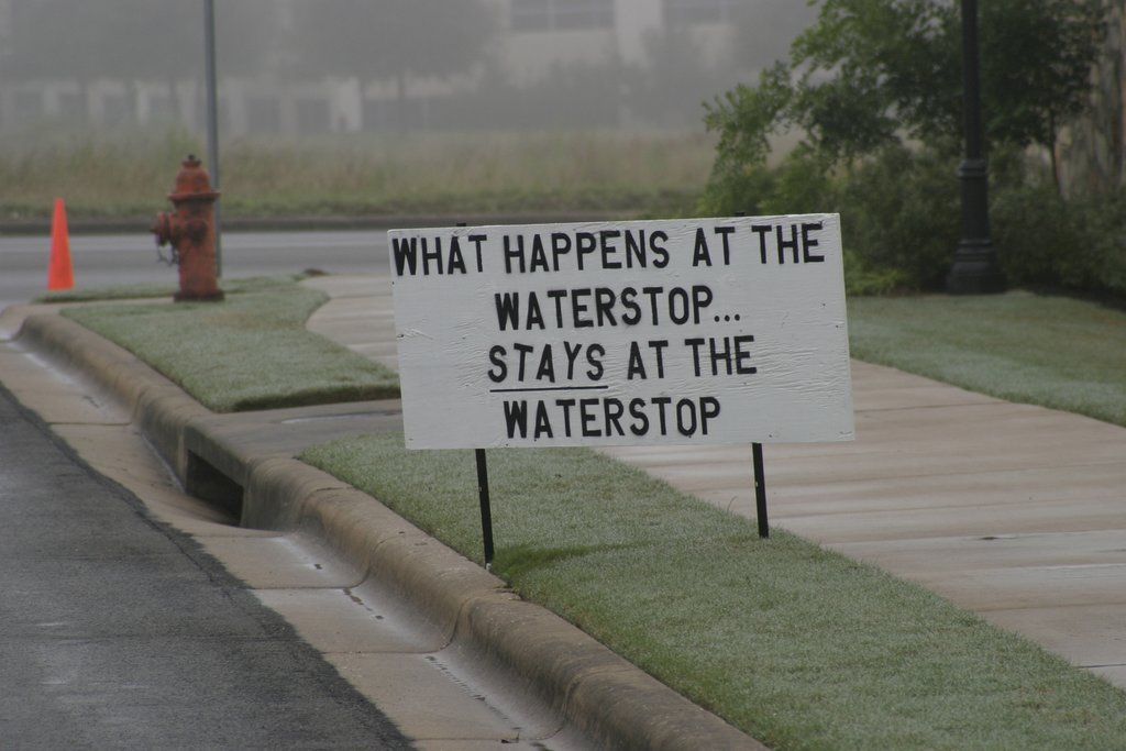 2004-11-21-Motive-Bison-Stampede-14-What-happens-at-the-waterstop-stays-at-the-waterstop.JPG