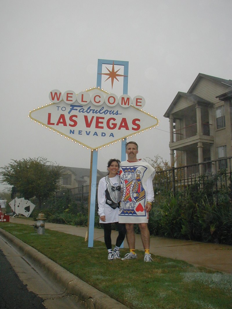 2004-11-21-Motive-Bison-Stampede-08-Welcome-to-Las-Vegas.JPG
