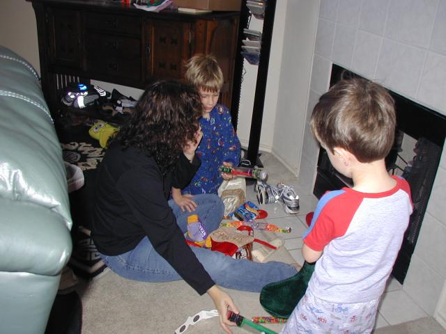 2004-12-25-Christmas-stockings-Suzi-Chance-Dax-2.JPG