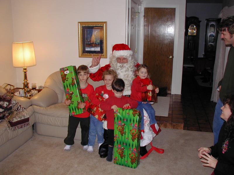 2004-12-24-Christmas-Eve-16-Santa-Chance-Dax-Vale-Kyla.JPG