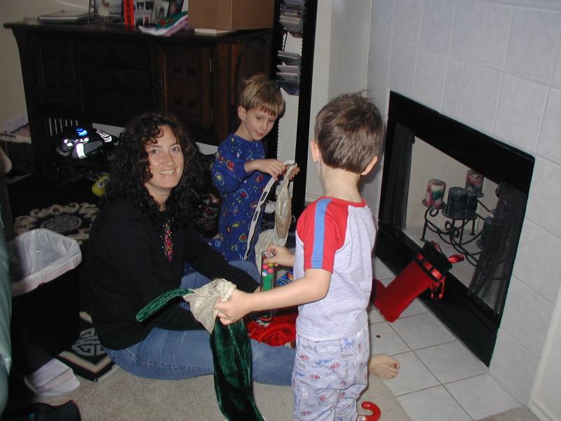 2004-12-25-Christmas-stockings-Suzi-Chance-Dax-1.JPG