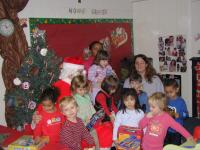2004-12-16-Christmas-Party-08-Dax.JPG