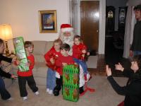 2004-12-24-Christmas-Eve-14-Santa-Chance-Dax-Vale-Kyla.JPG