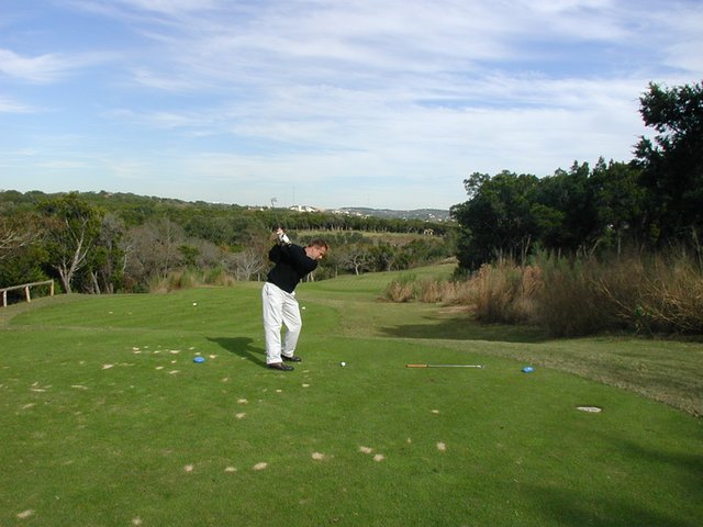 2004-12-01-ISS-Barton-Creek-Golf-4-John-Sertel.JPG
