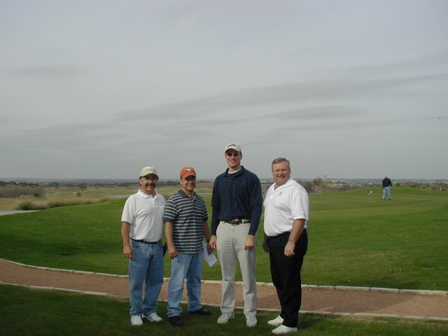 2004/12(December)/Golf/640x480_2004-12-04-Bison-Shamble-Star-Ranch-5-Ruben-Samson-Travis-Jim.JPG