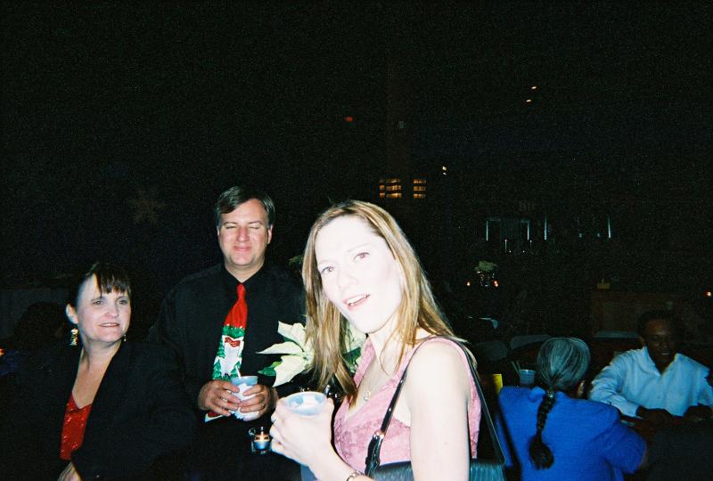 2004/12(December)/Motive-Xmas-Party/800x600_2004-12-04-Motive-Christmas-Party-16-Susan-Randy.jpg