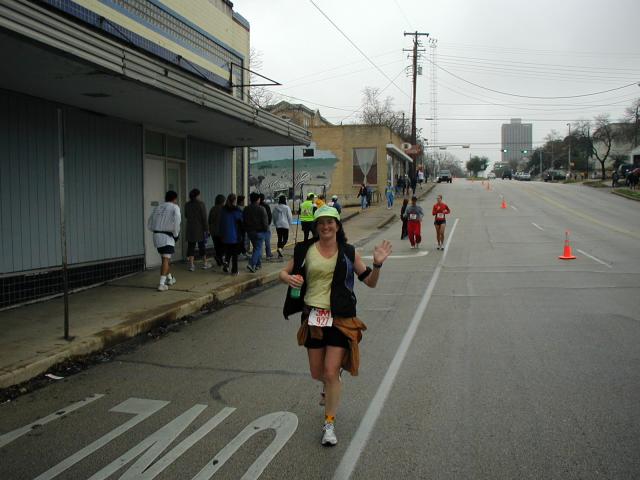 2005/01(January)/3M-Half-Marathon/640x480_2005-01-30-3M-half-marathon-Suzi-2.JPG